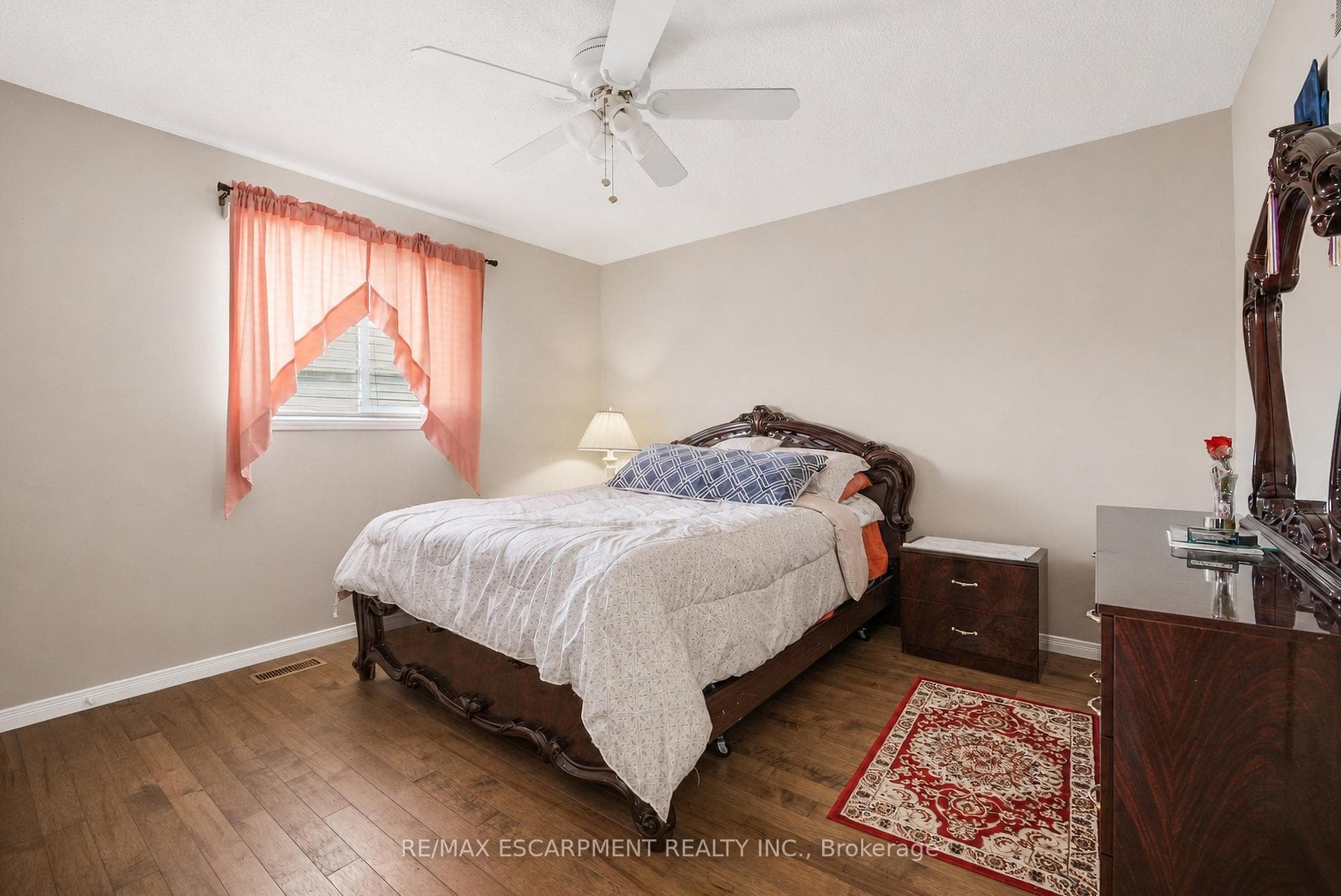 15 Talia Court photo 22
