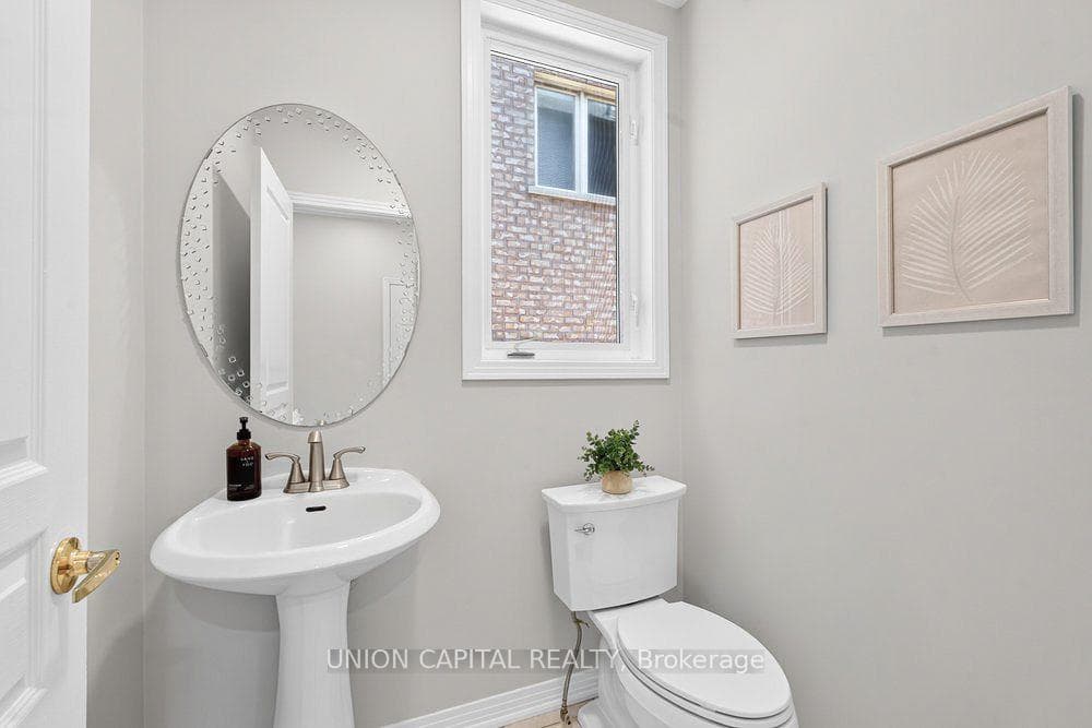 61 Hillmount Road photo 18