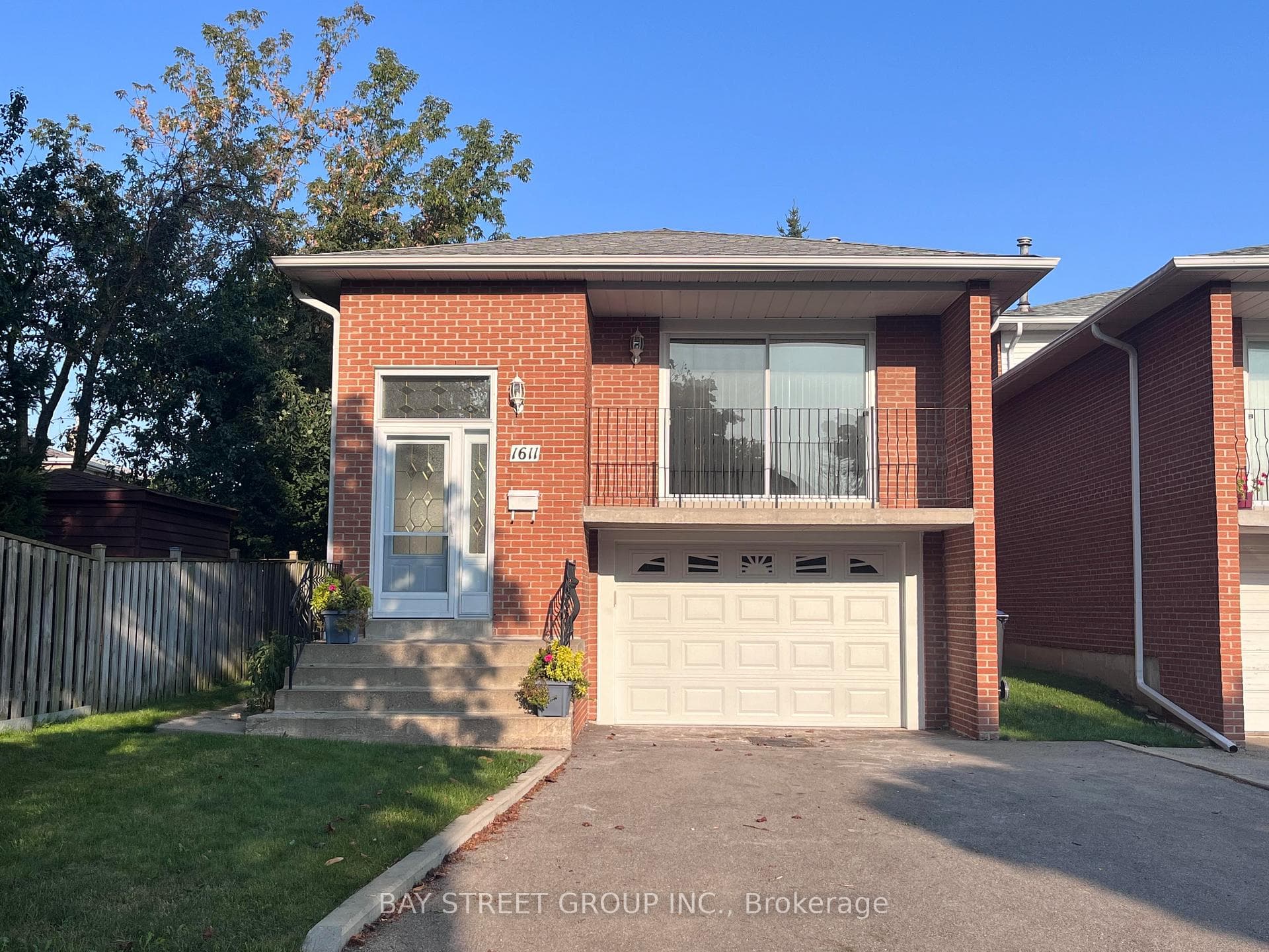 1611 Lewes Way Unit Lower photo 1