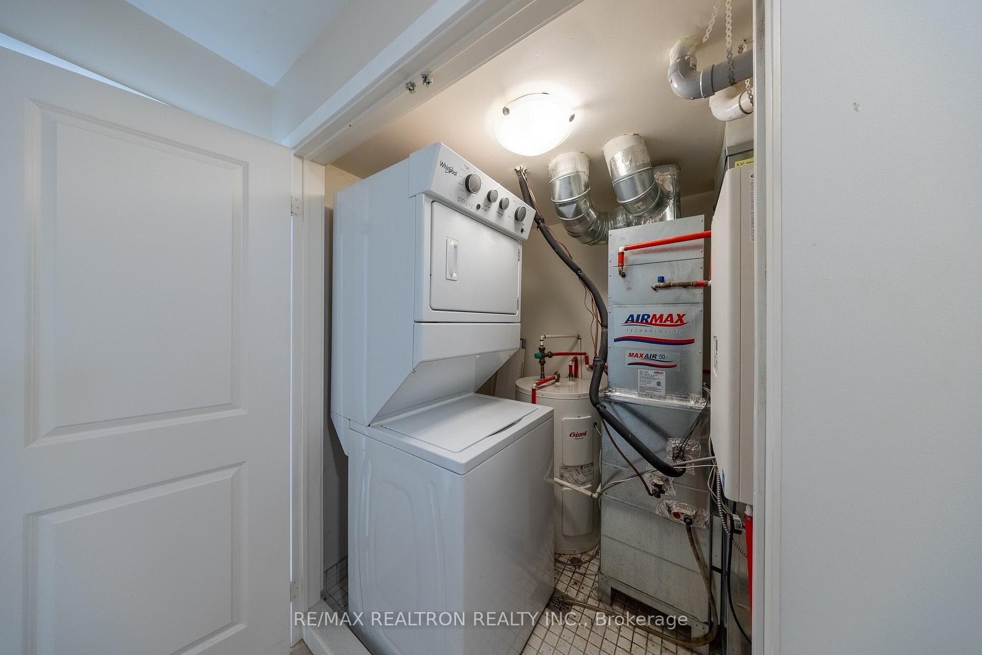 6 Whitaker Way Unit 157 photo 8