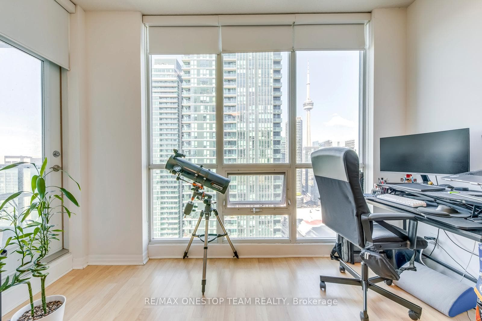 16 Yonge Street Unit 3612 photo 16