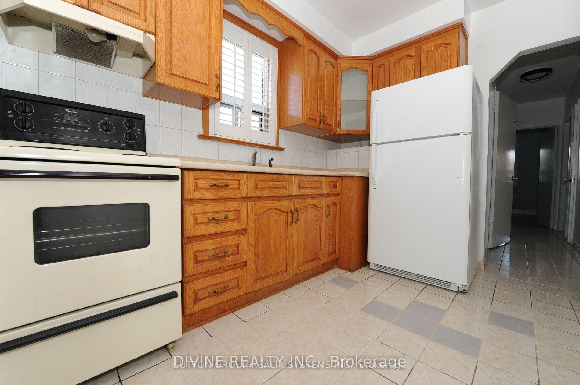 353 Hopewell Avenue photo 5