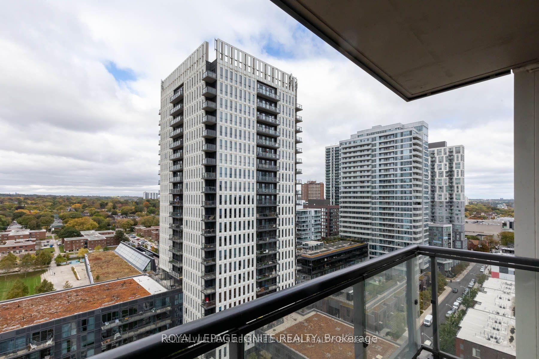 55 Regent Park Boulevard Unit 1611 photo 12
