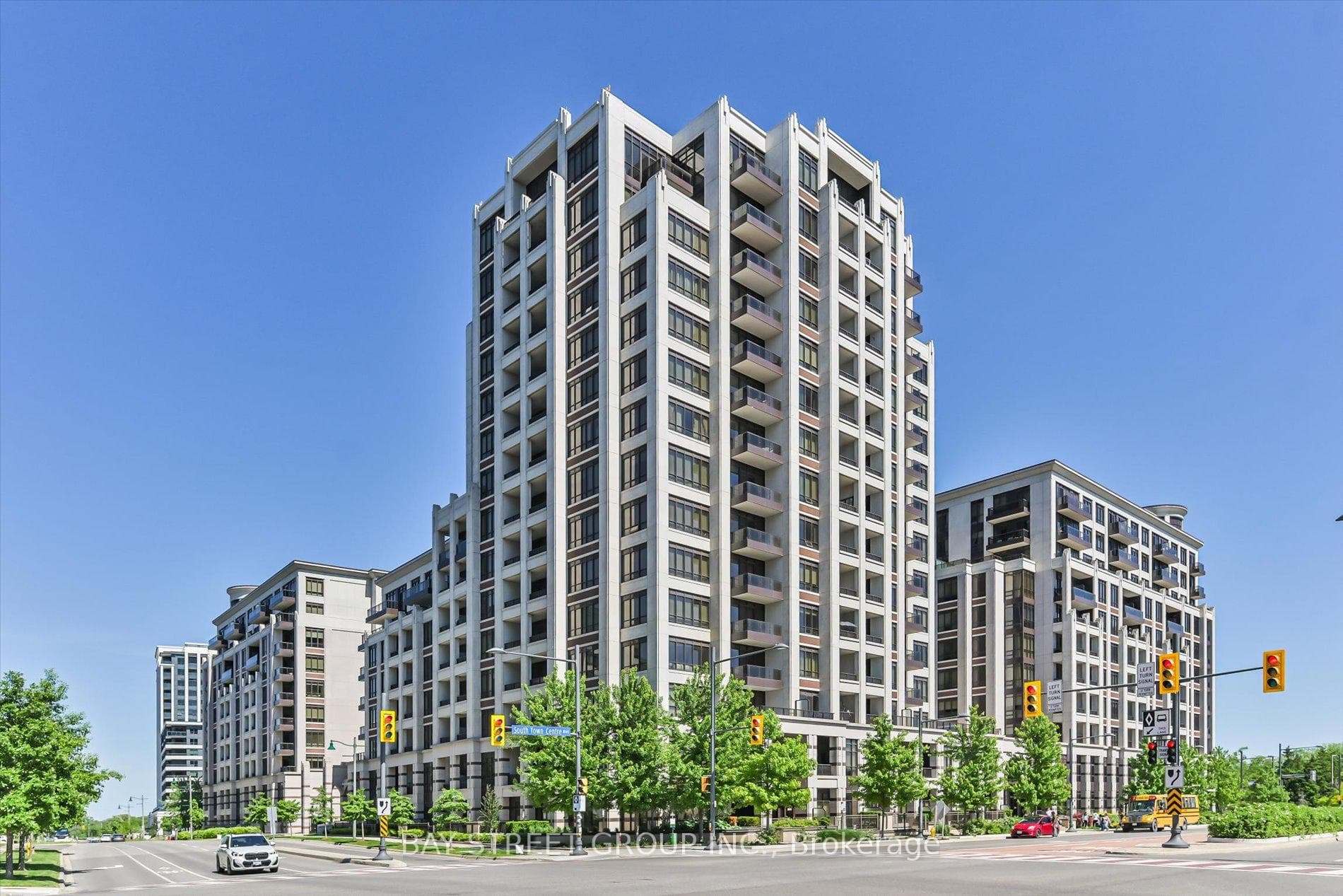 89 South Town Centre Boulevard Unit 317 photo 1