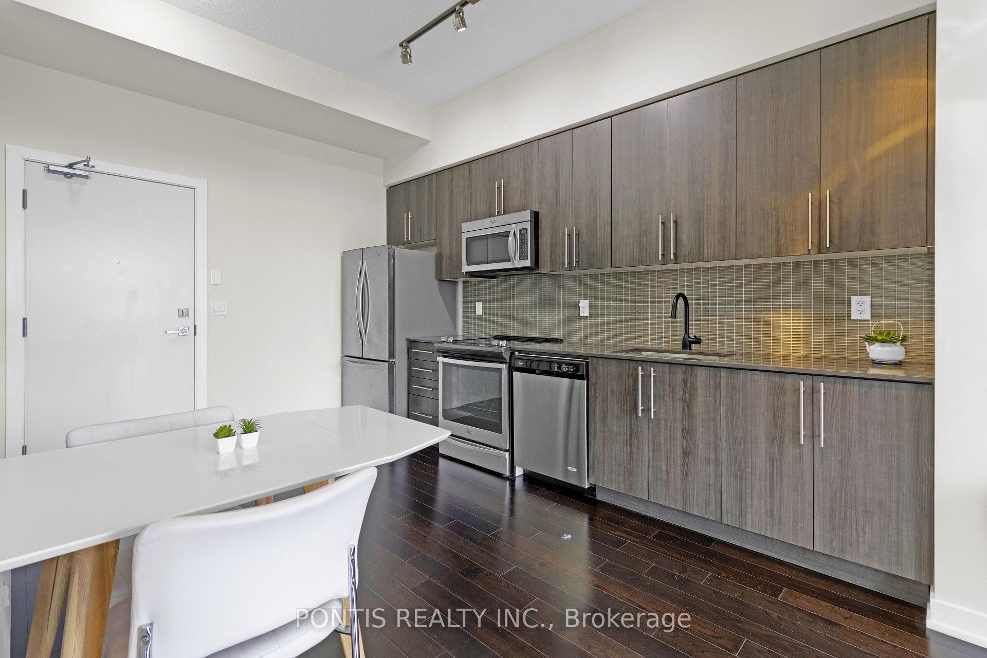 4011 Brickstone Mews Unit 323 photo 4