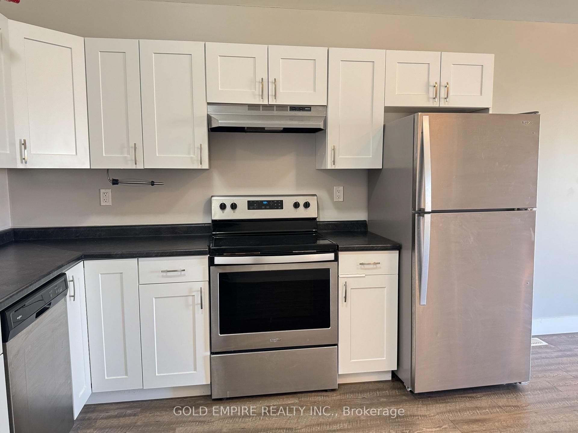 261 Cairn Street photo 14