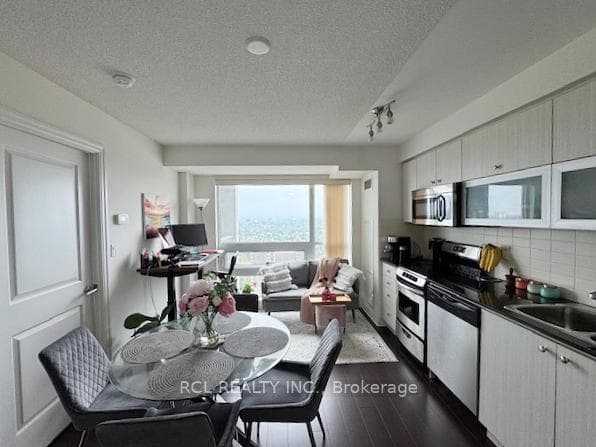 2015 Sheppard Avenue Unit 3107 photo 3