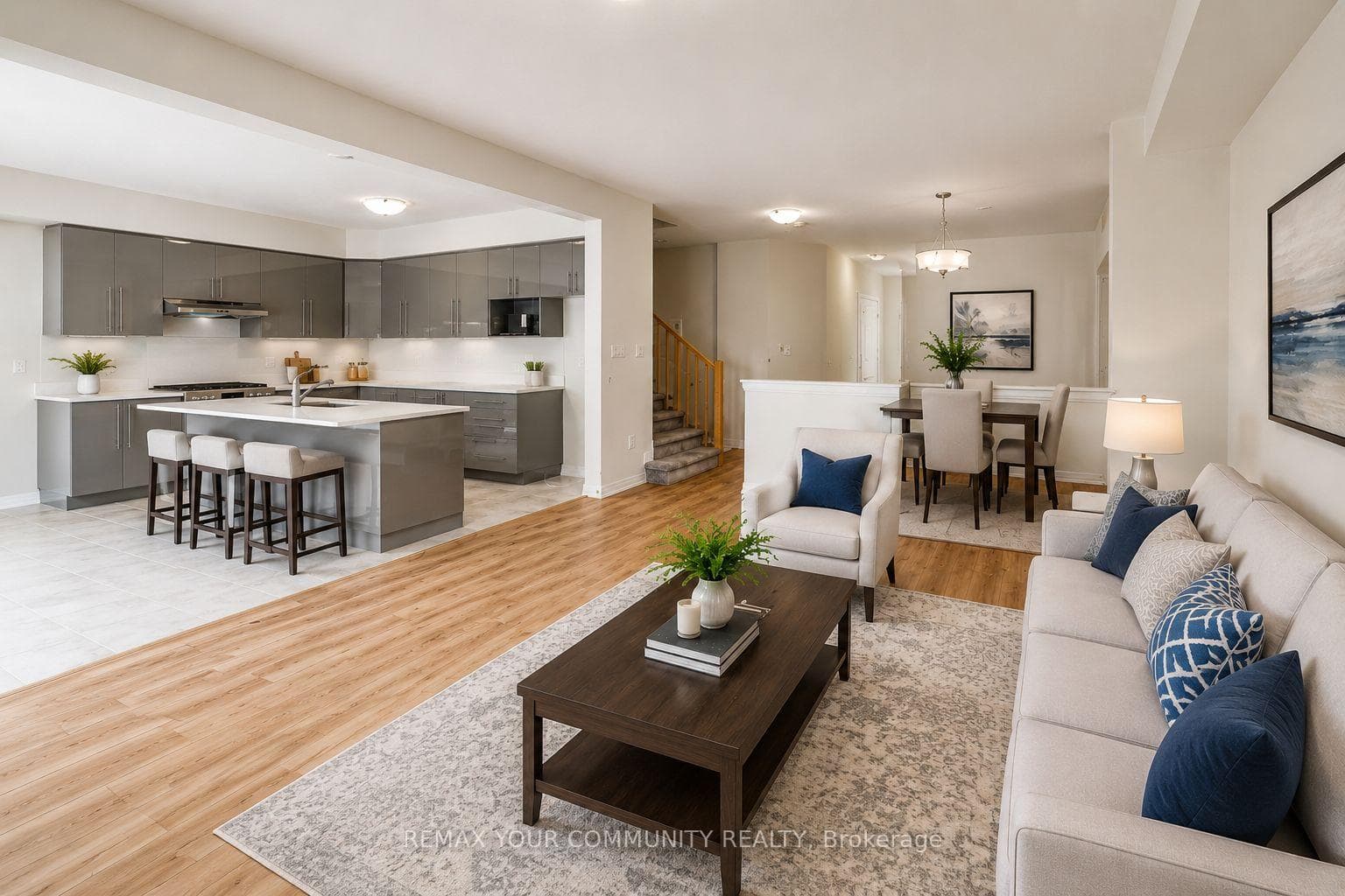 365 McEachern Lane photo 2