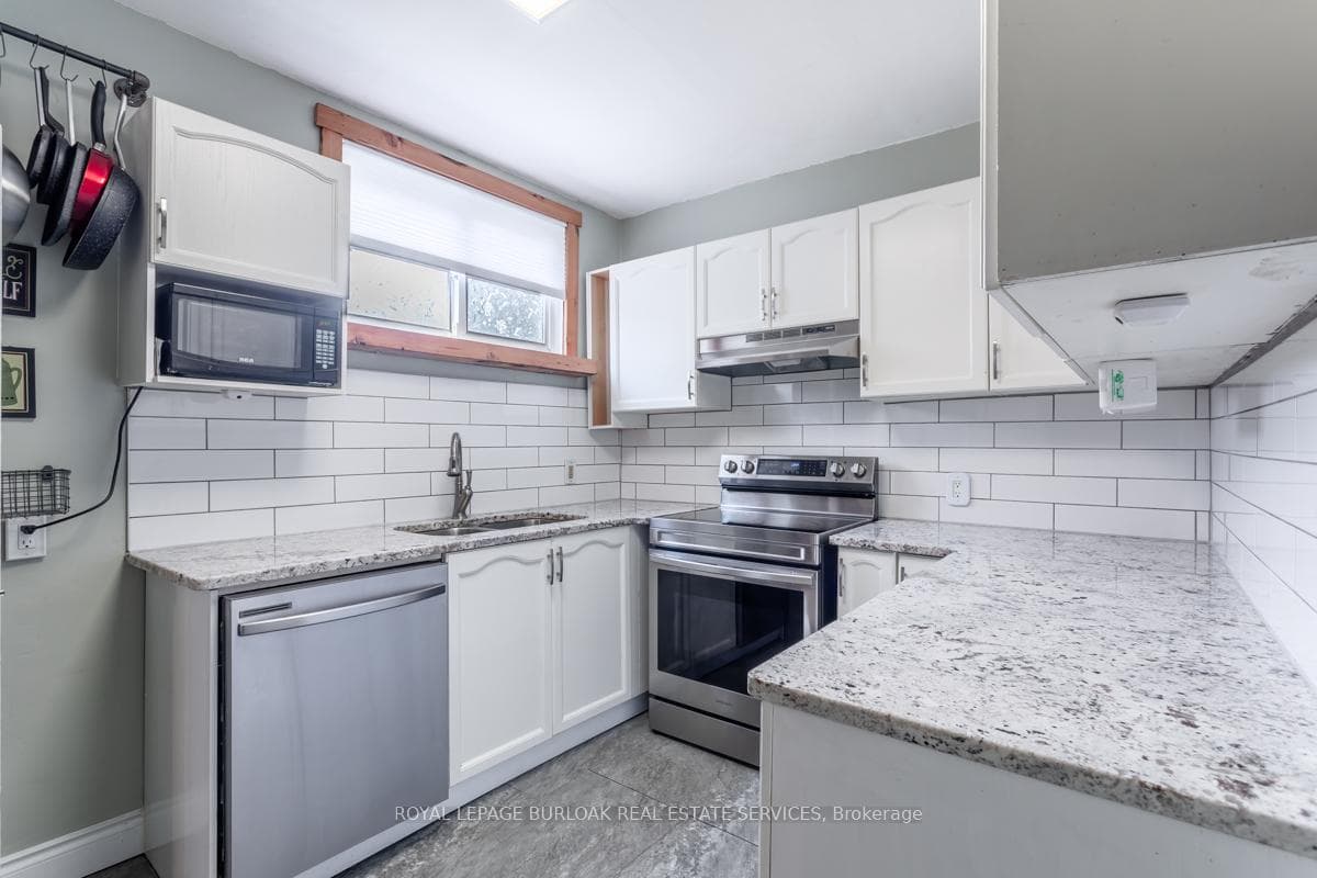 90 Tuxedo Avenue photo 5