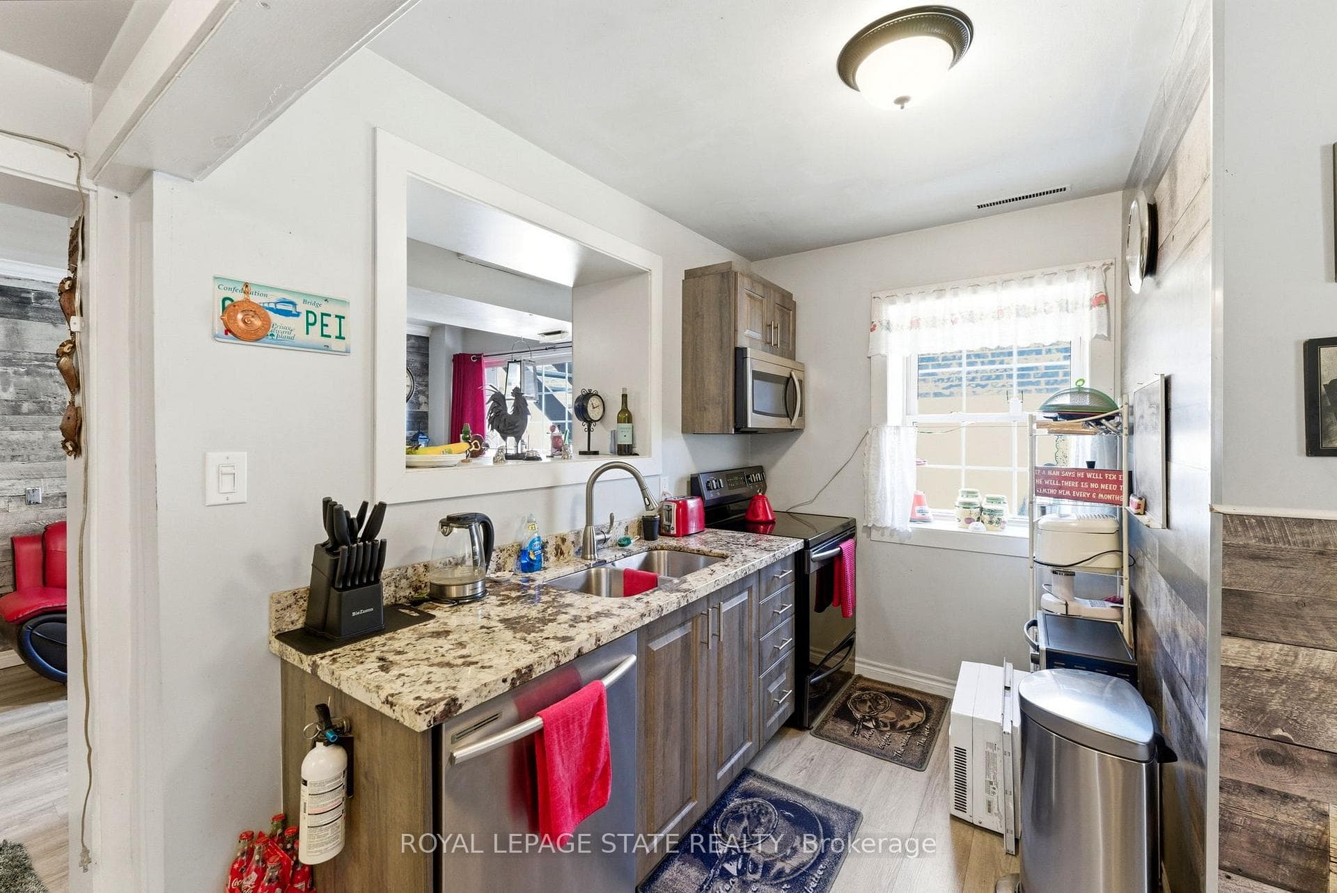 1745 King Street photo 21