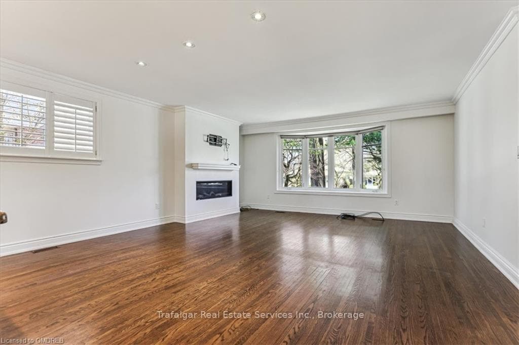 486 ANTHONY Drive photo 13