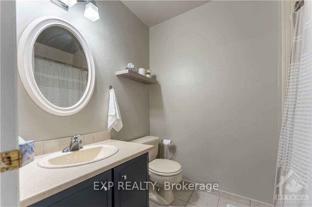 112 ASHPARK Crescent photo 19