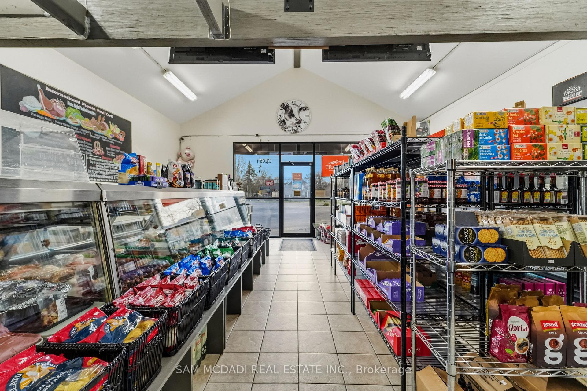 11269 Guelph Line photo 47