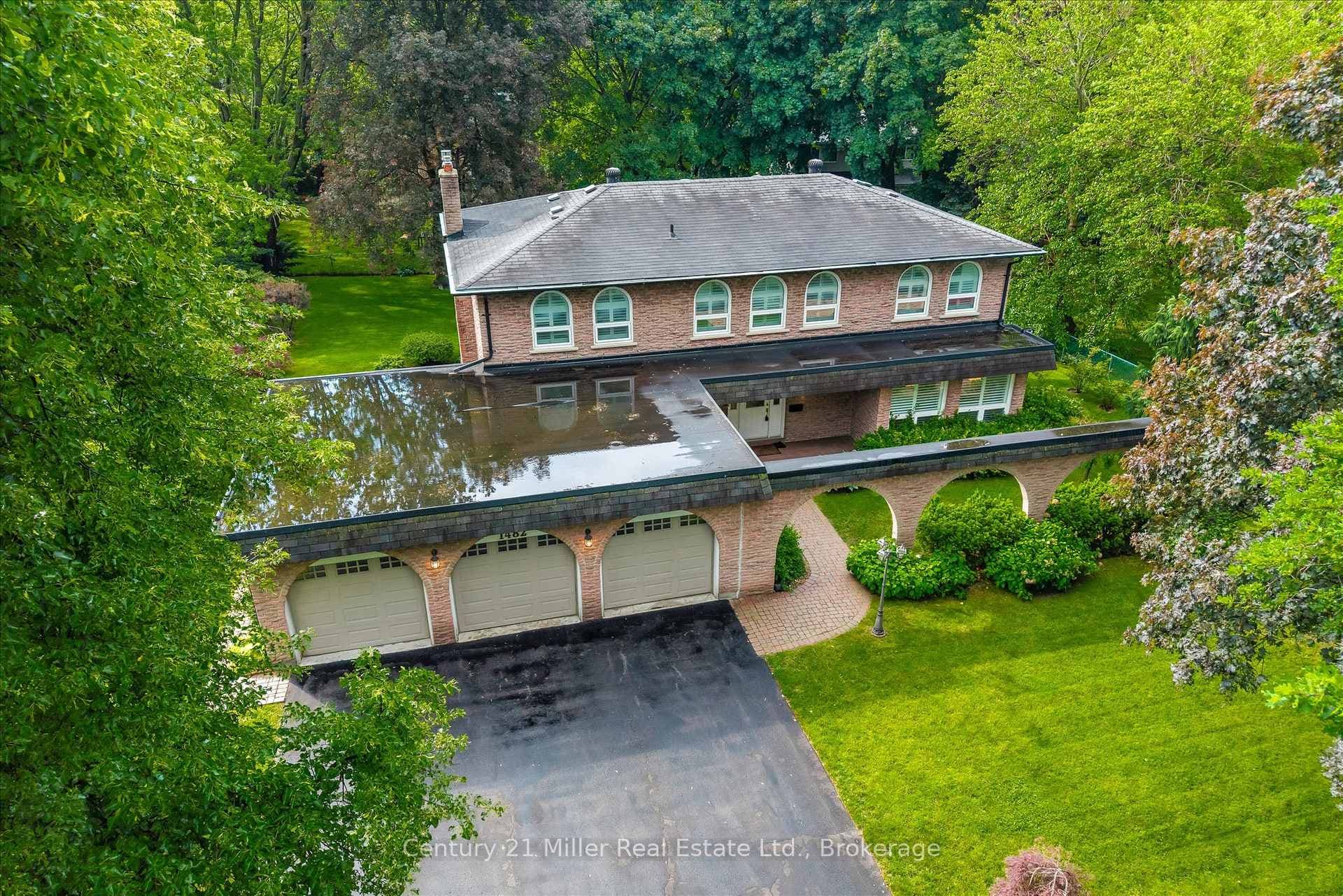 1482 Caulder Drive photo 1