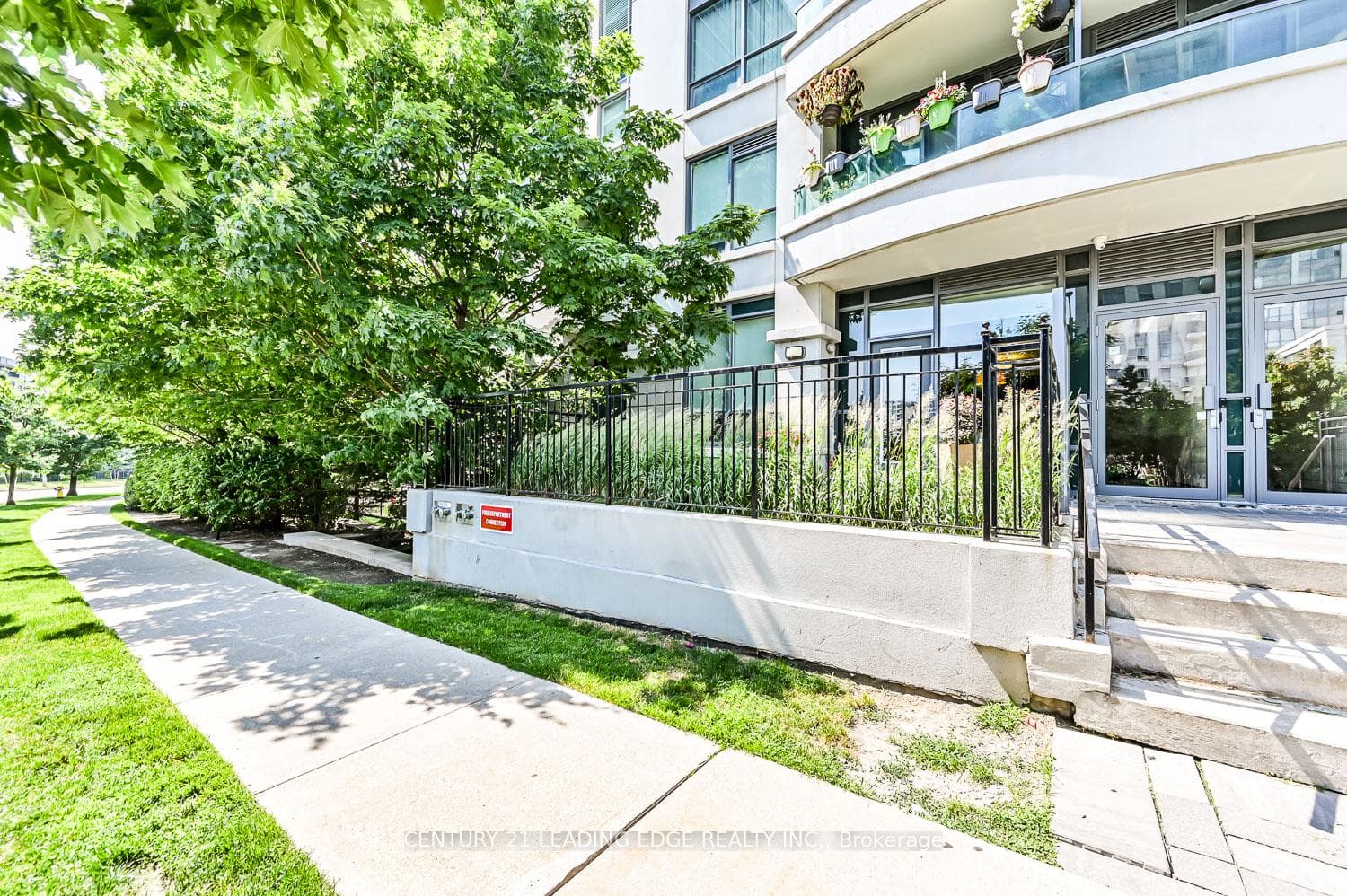 30 North Park Road Unit 109 photo 2
