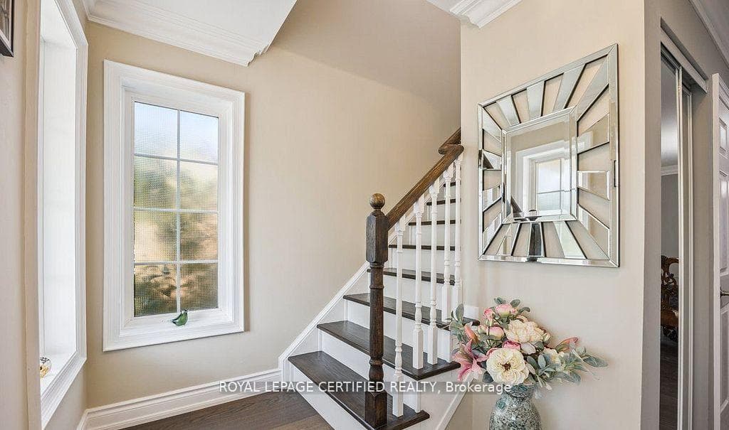 1286 Forest Street photo 5