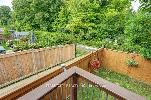 32 Acorn Trail photo 41