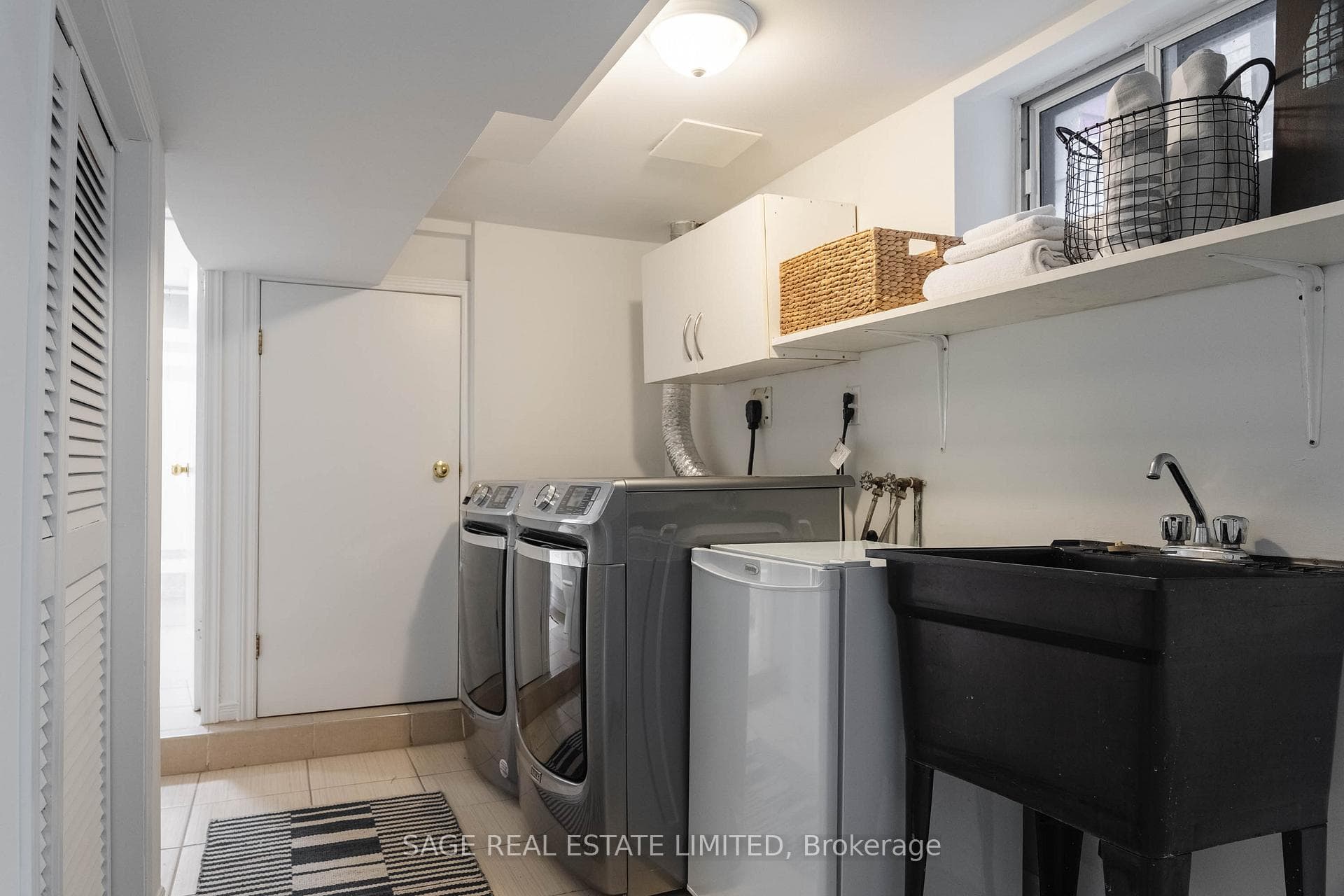 316 Dovercourt Road photo 34