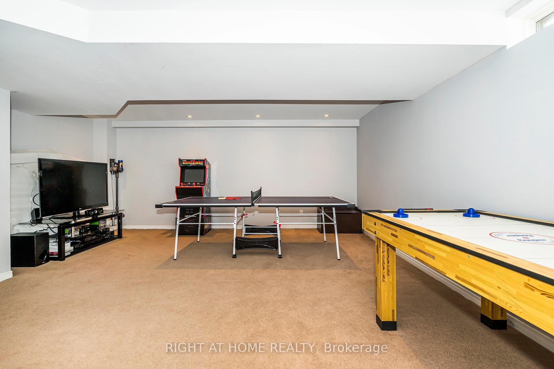 31 Tansley Crescent photo 30