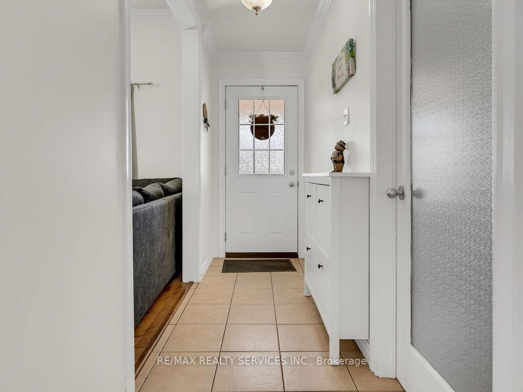65 MOORE Street photo 11