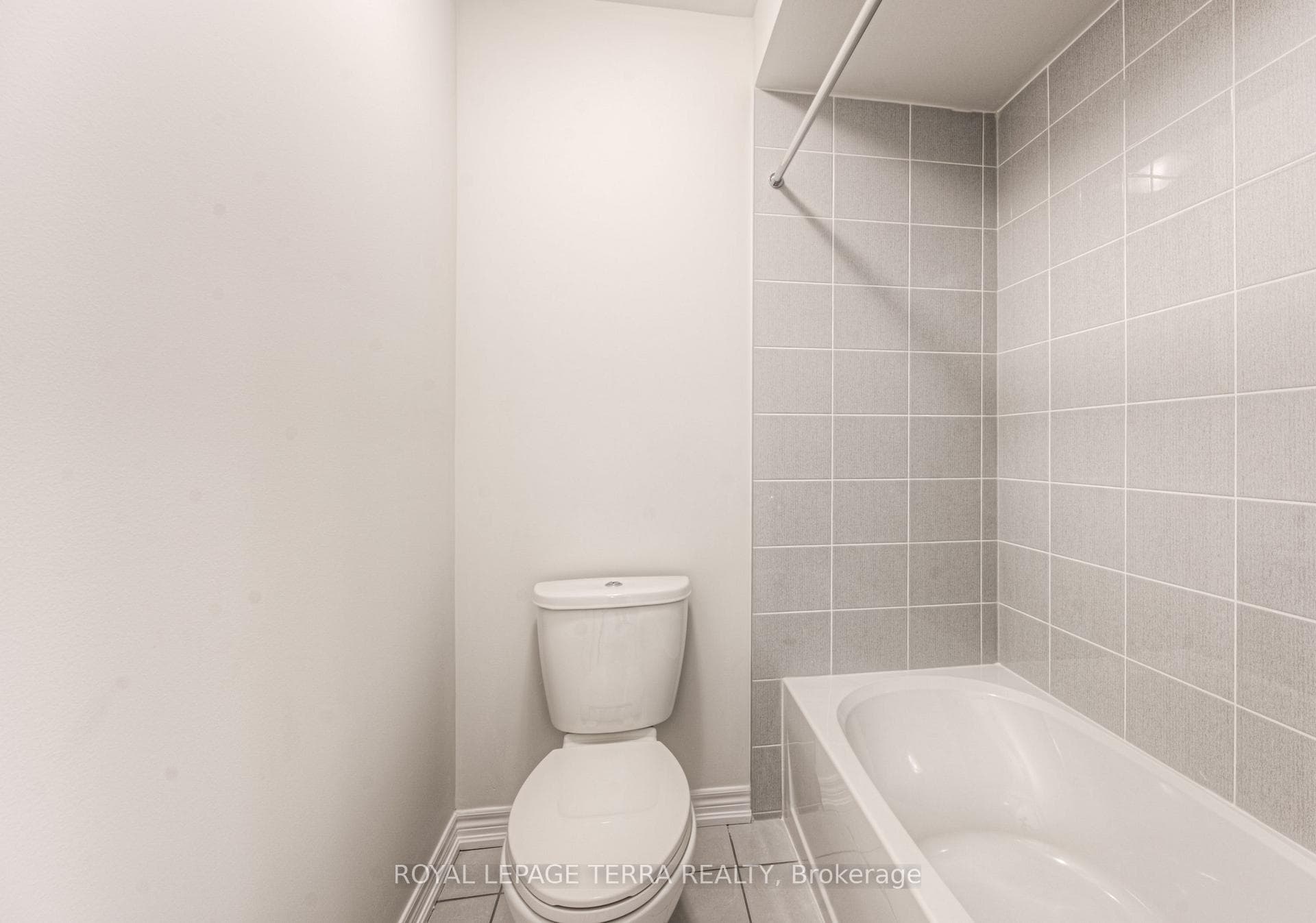 223 Broadacre Drive photo 27
