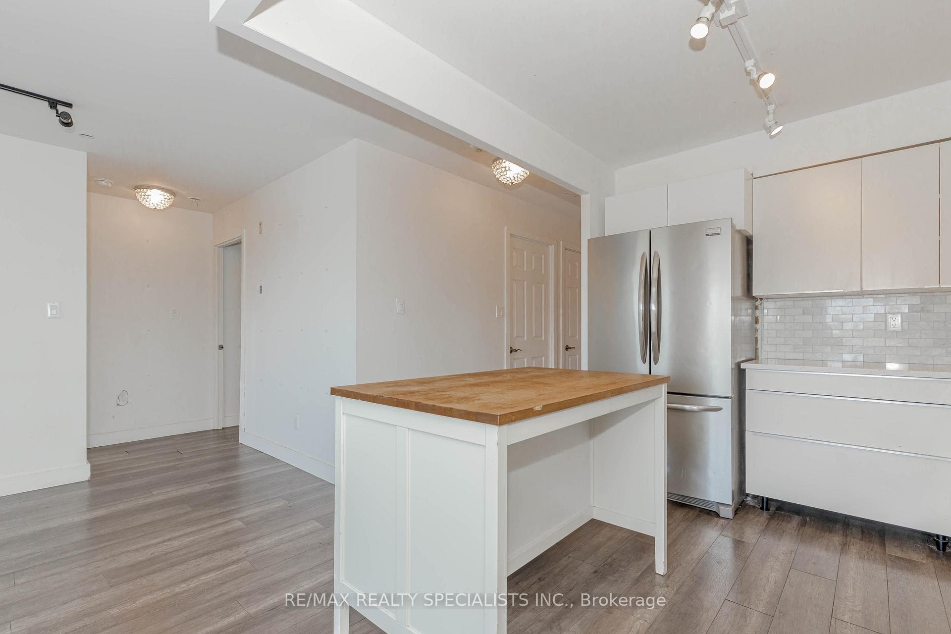 32 Tannery Street Unit 401 photo 11
