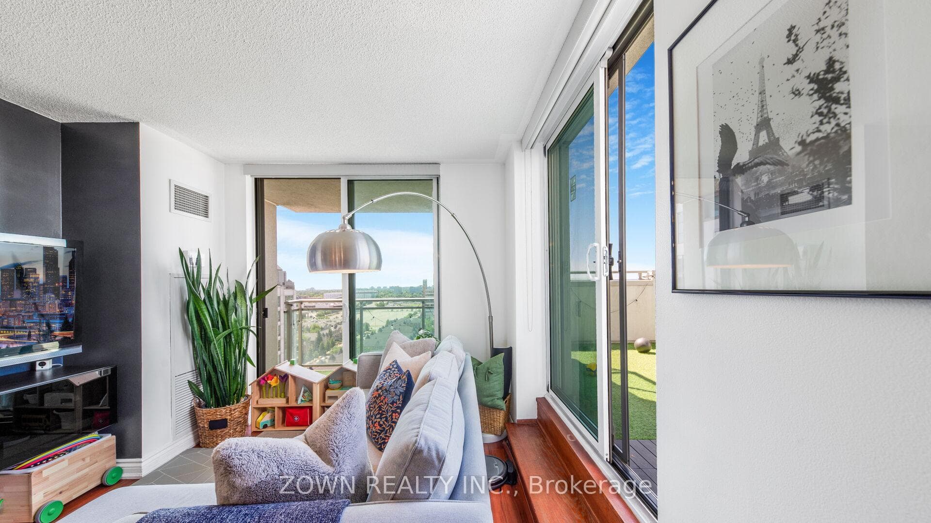 6 Rosebank Drive Unit LPHi photo 19