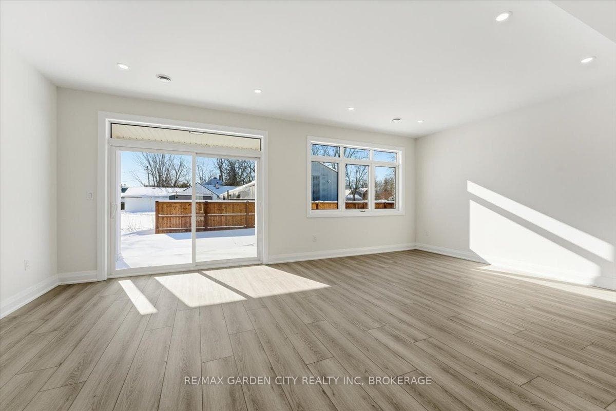 3693 ELM Street photo 5