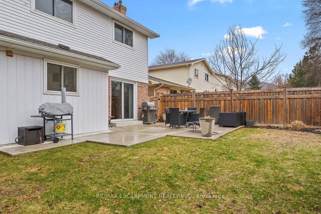 1 PARKWAY Place photo 45