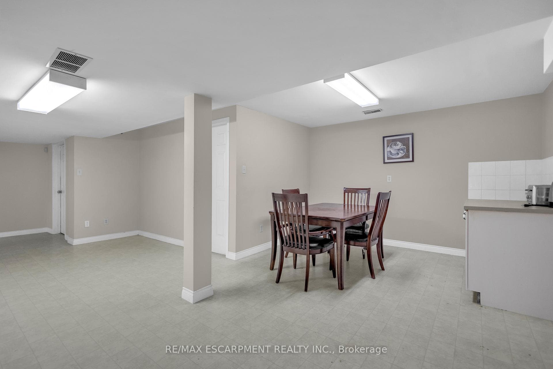 489 Acadia Drive photo 32