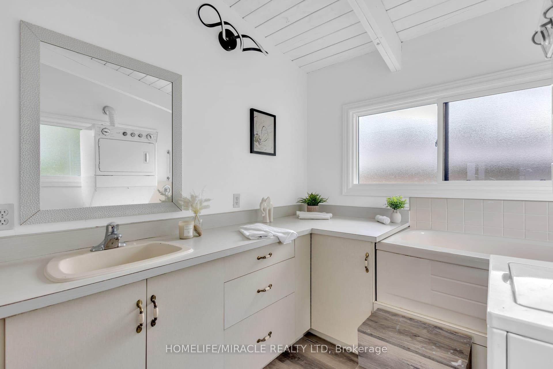 72 Massey Avenue photo 19