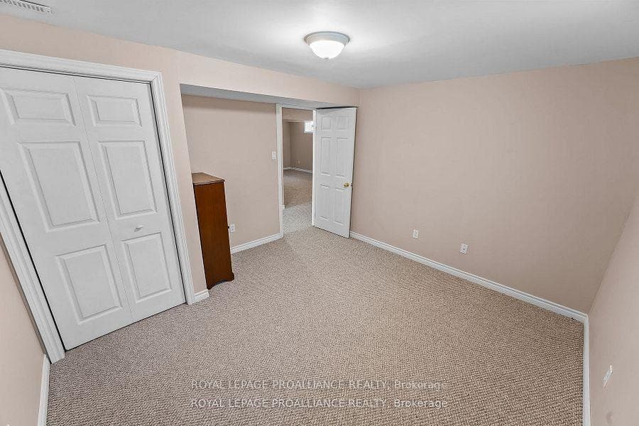 9 Westview Drive photo 28