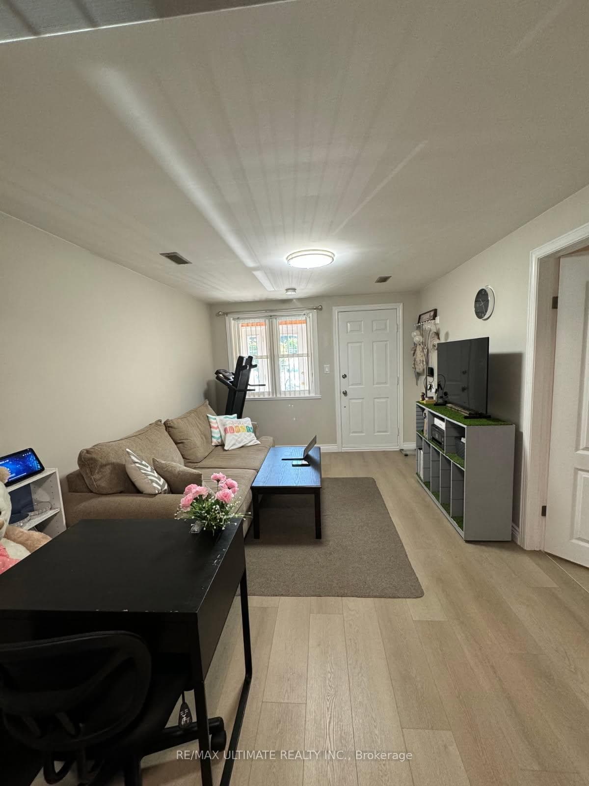 67 Barrymore Road Unit Lower photo 13