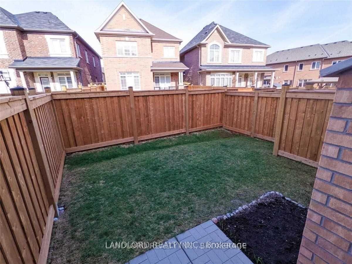 3301 Jacob Way photo 19