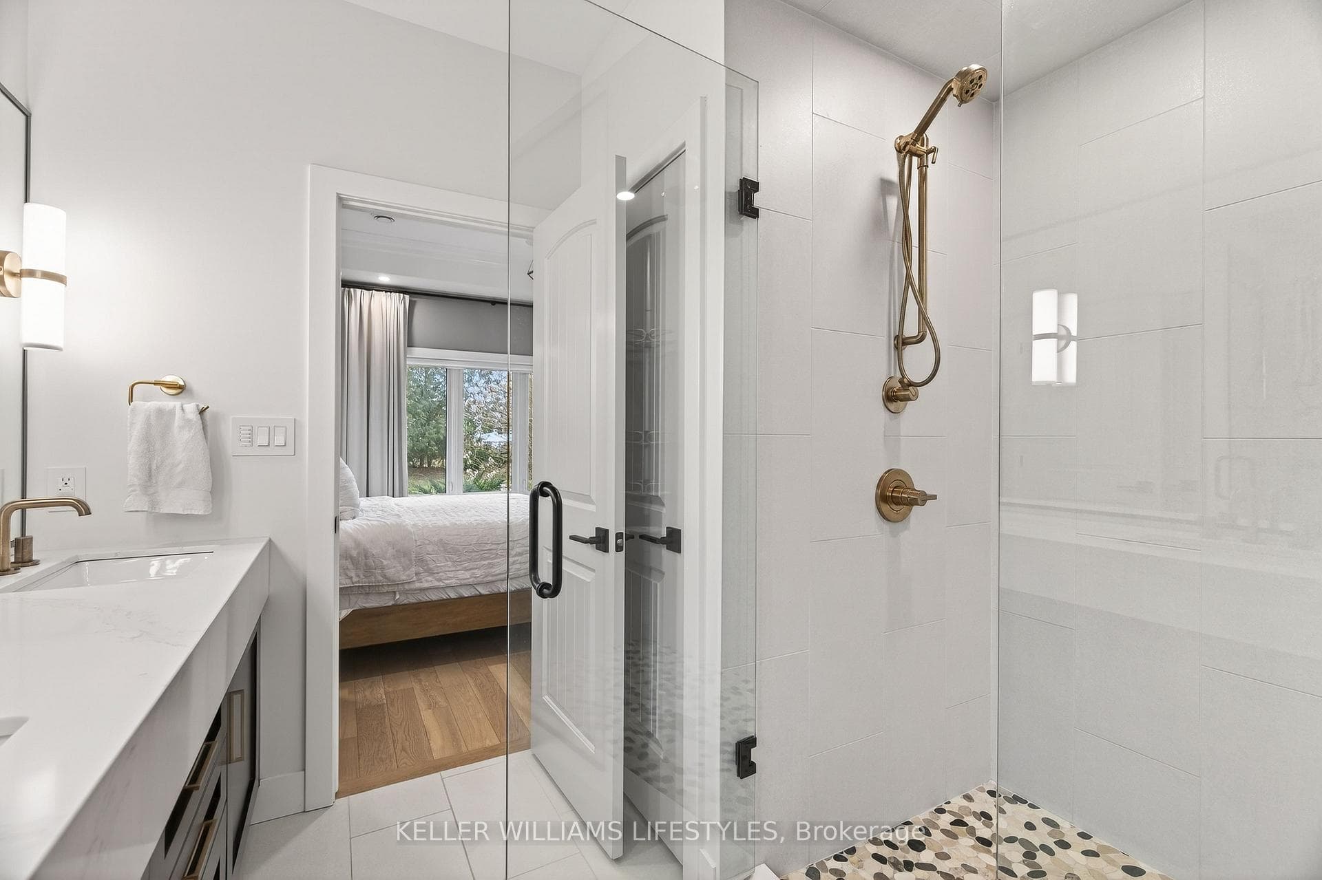 22 Delevan Street photo 31