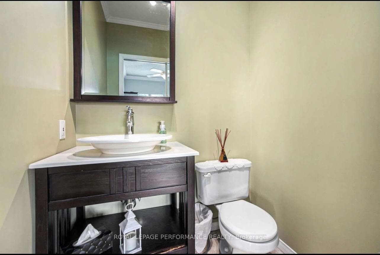 731 St Isidore Street photo 8
