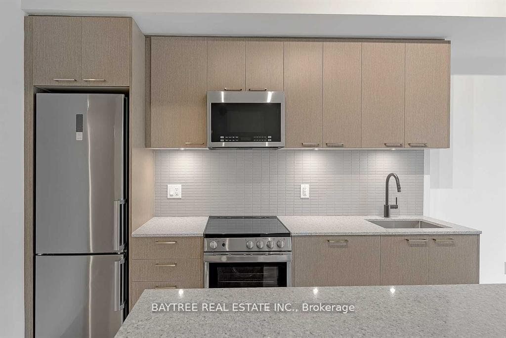1808 St Clair Avenue Unit 201 photo 3