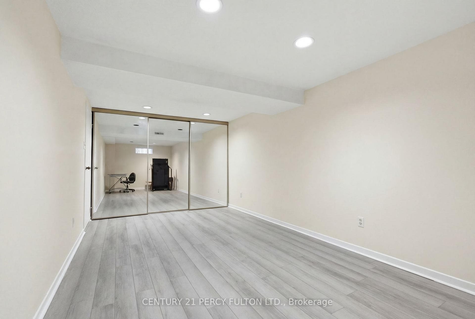 208 Conley Street photo 40