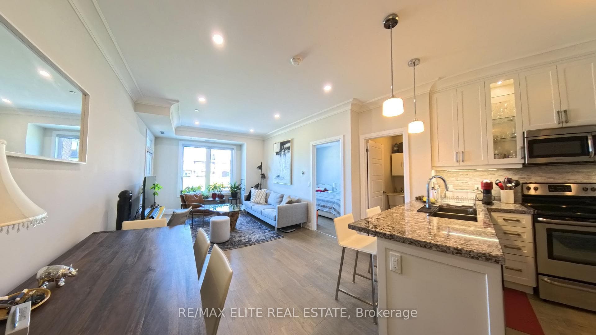 7 Bond Crescent Unit 213 photo 12
