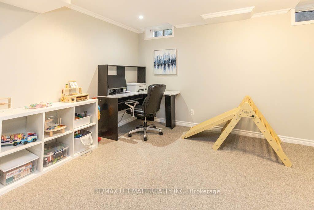 46 Beaumaris Crescent photo 33