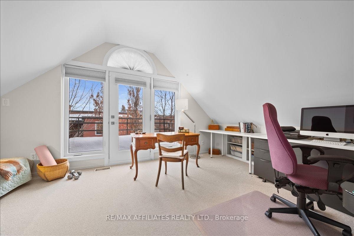 46 Waverley Street photo 38
