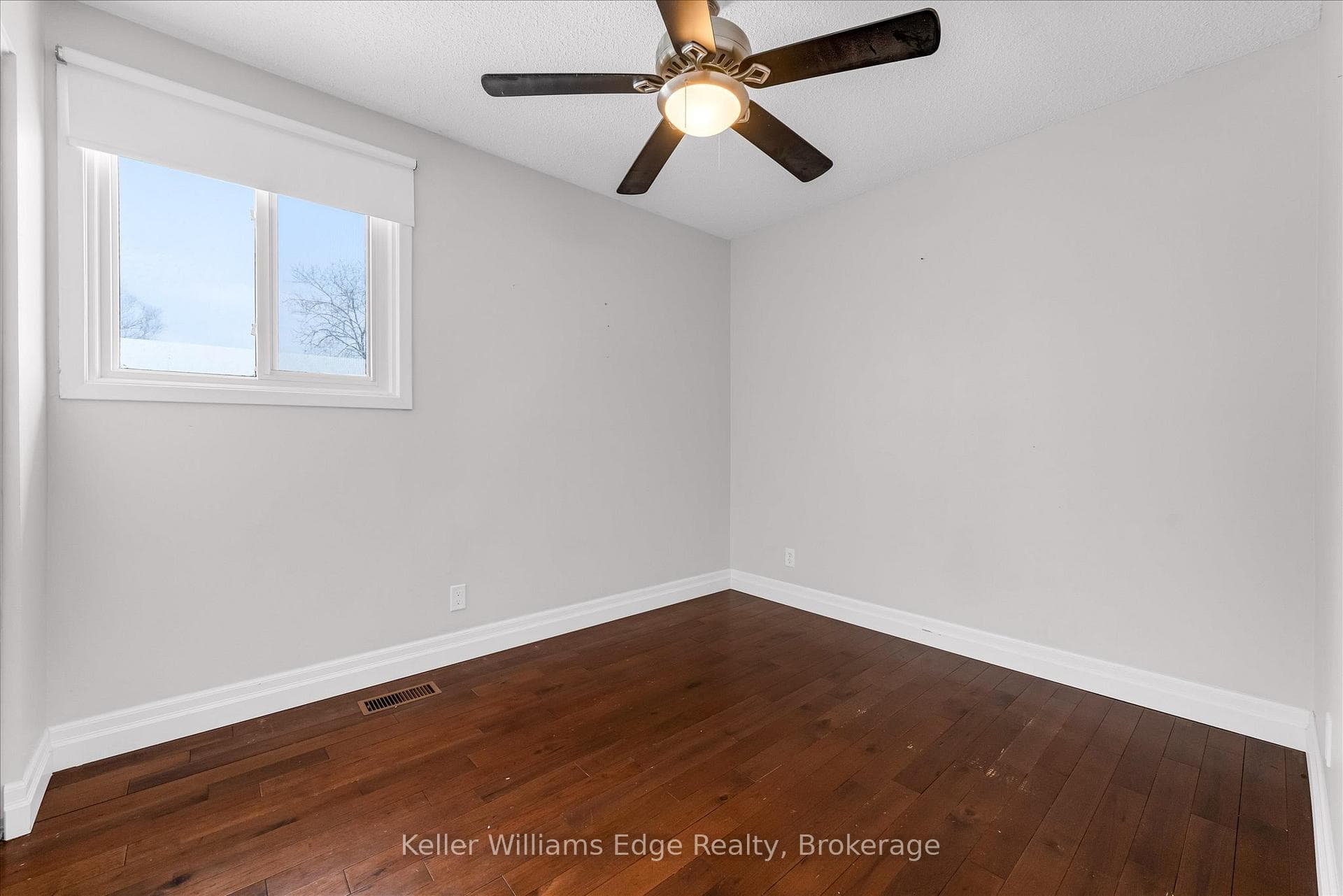 59 Rand Street photo 20