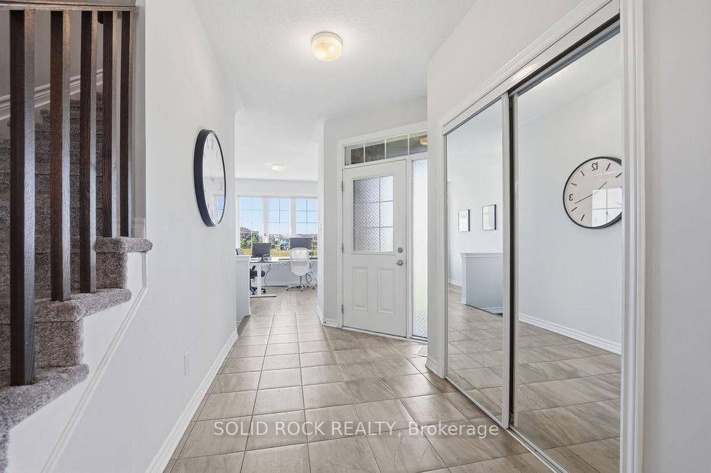 317 Proxima Terrace photo 5