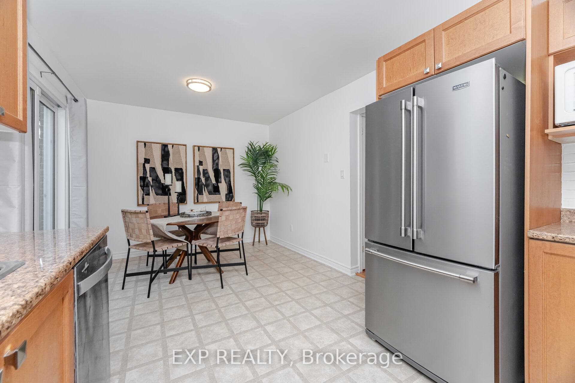 125 Hollyberry Trail photo 6