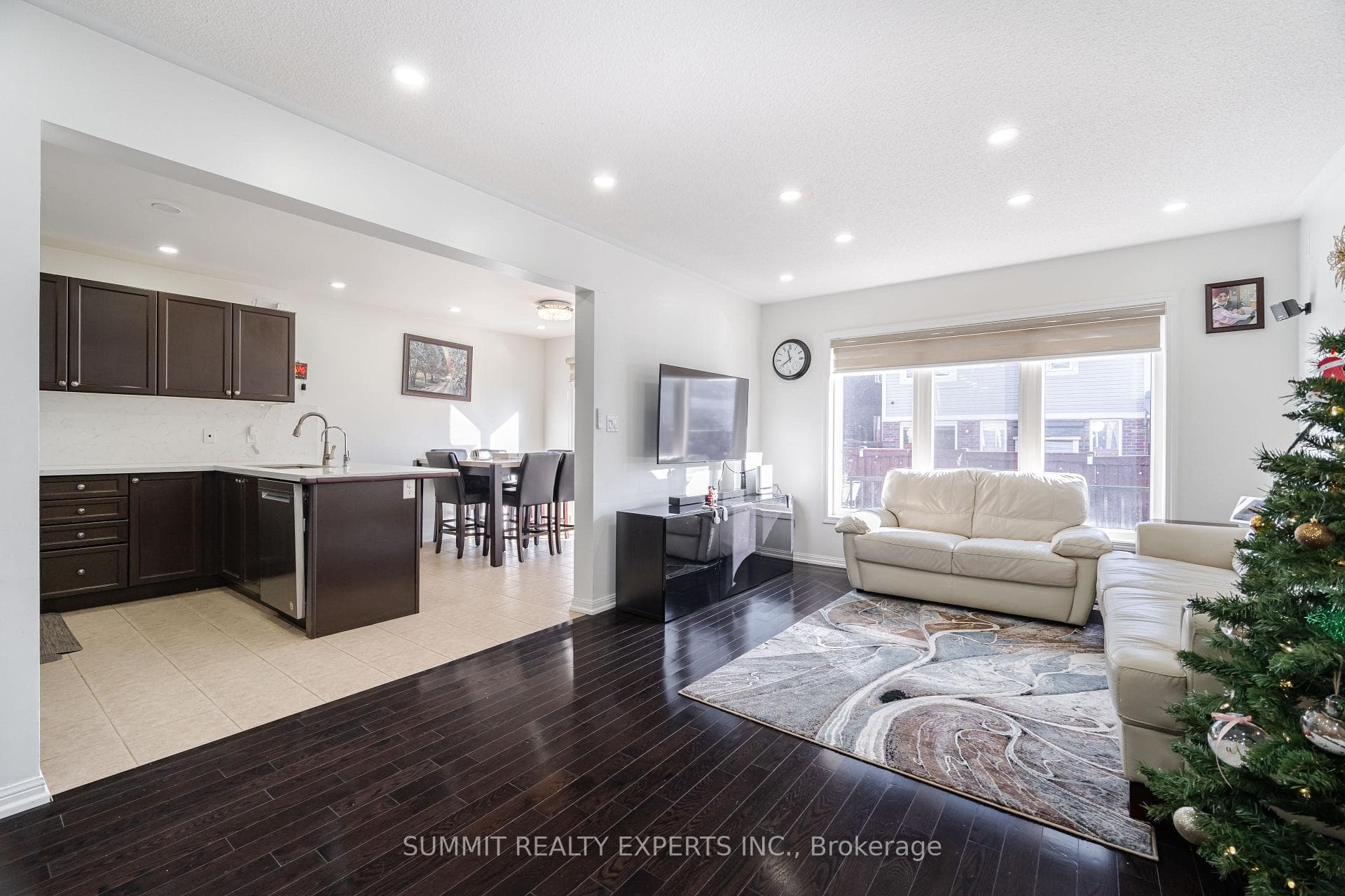 39 Donomore Drive Unit Upper photo 11