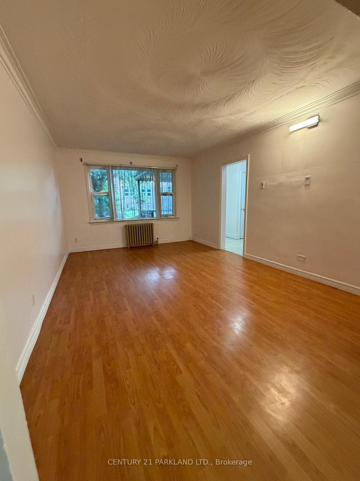 462 Midland Avenue photo 4