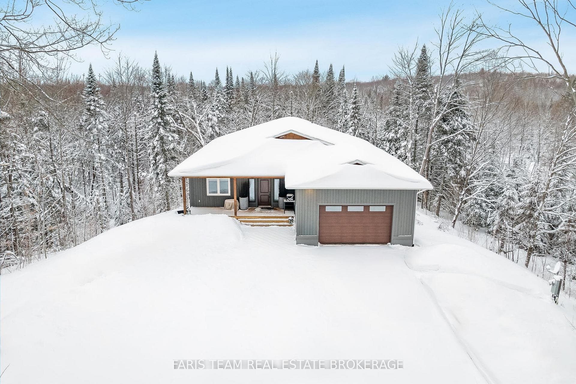 298 Yearley Road photo 1
