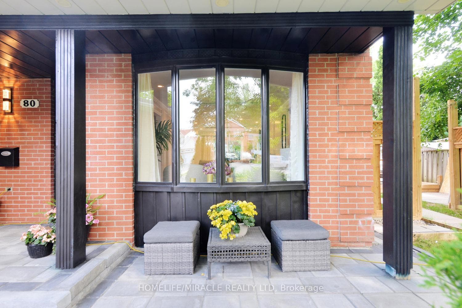 80 Jill Crescent photo 3