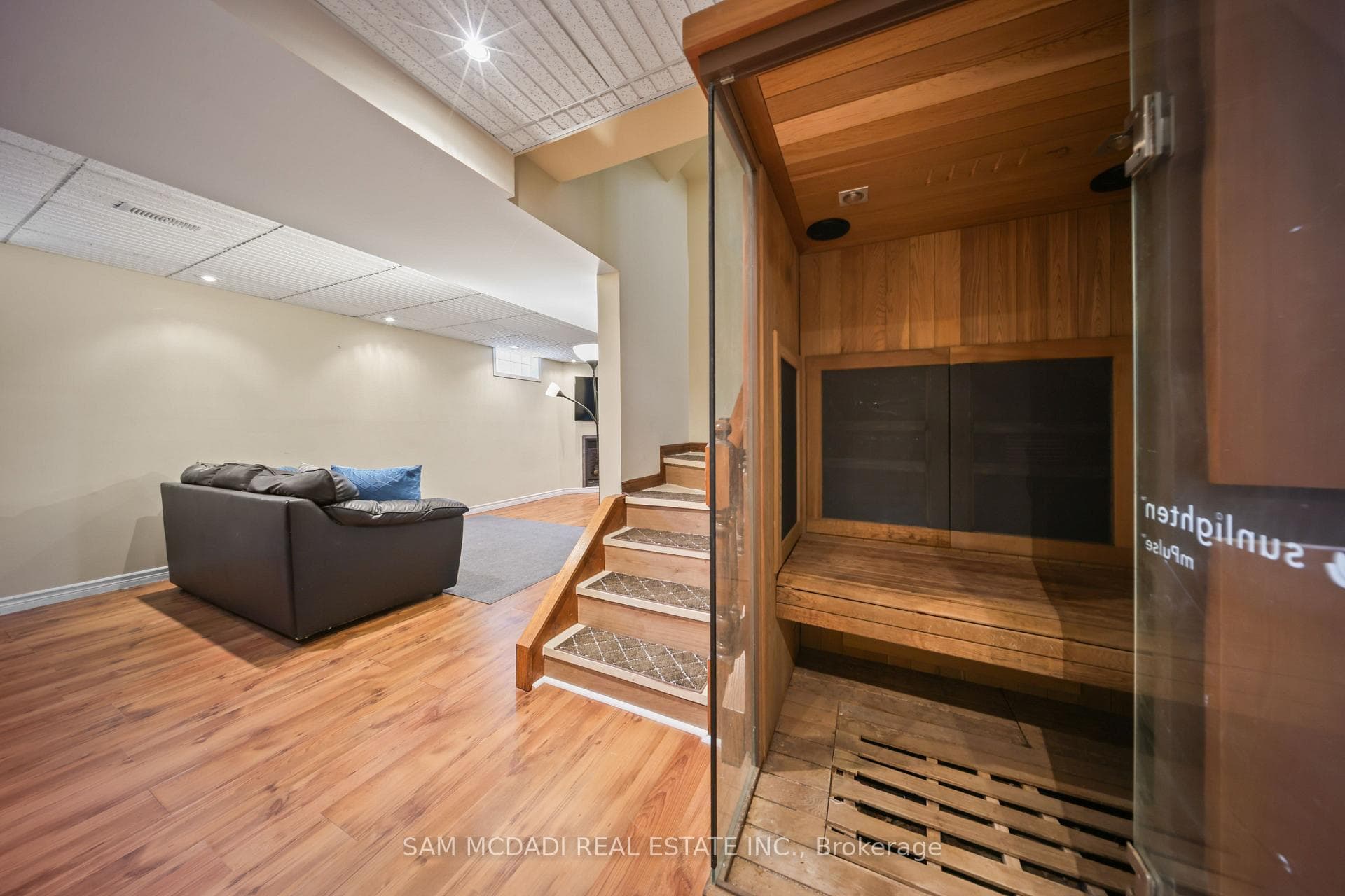 8 Nomad Court photo 28