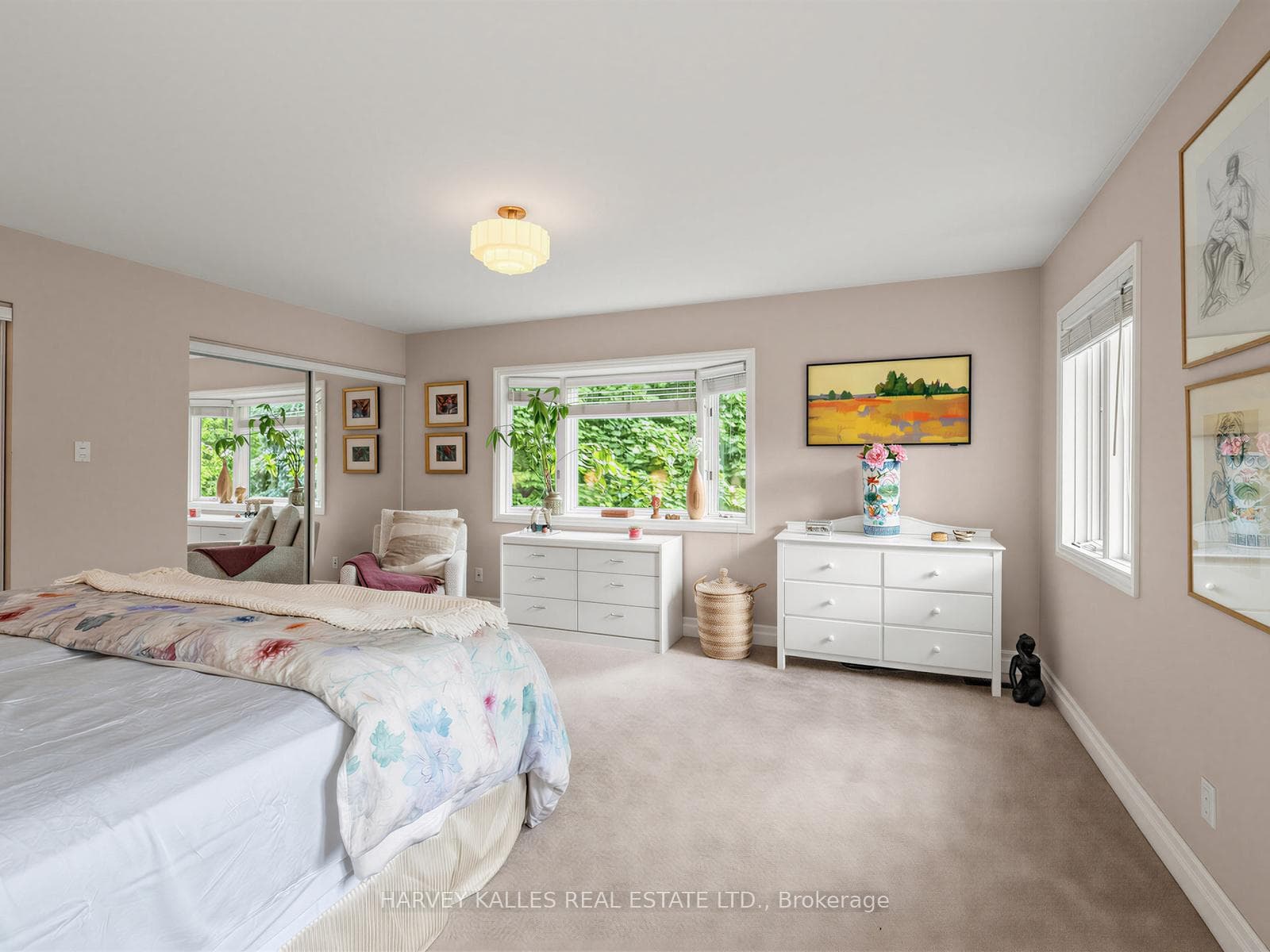 287 St. Leonard's Avenue photo 26